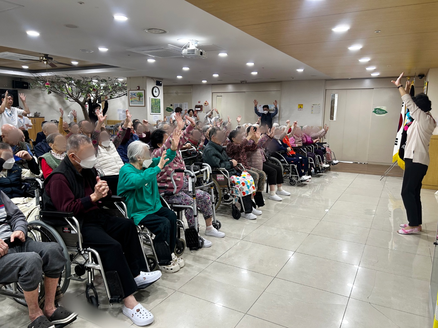 오감만족 웃음체조(10.31)(2).jpg