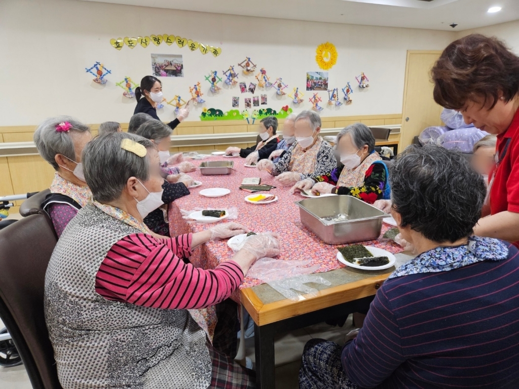 5월 요리교실 <꼬마김밥>
